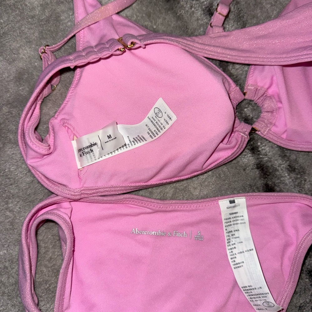 Abercrombie & Fitch Pink Ring-Detail Bikini Set - Picture 3 of 3